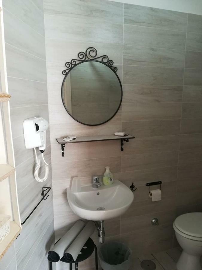 Bed and Breakfast Il Frangipane Formia Zewnętrze zdjęcie